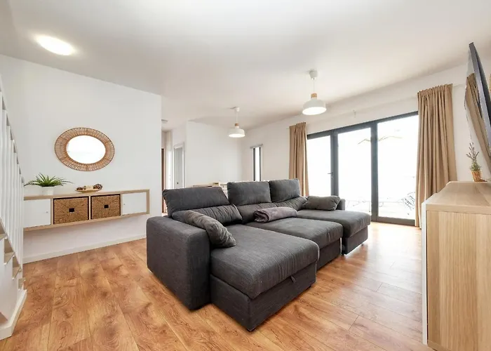 Casa Juana Isabela-villas Gardenia 科斯塔特吉塞