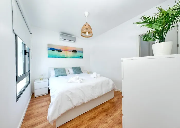 Casa Juana Isabela-villas Gardenia * 科斯塔特吉塞